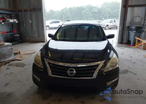 2013 Nissan Altima 2.5 S from USA, damaged, VIN 1N4AL3AP1DC203823